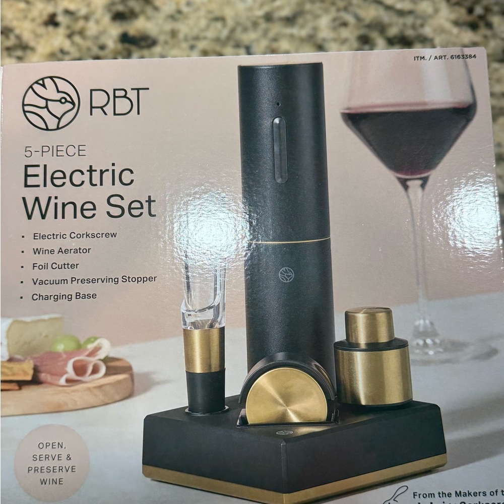 Black and Gold Electric Wine Set